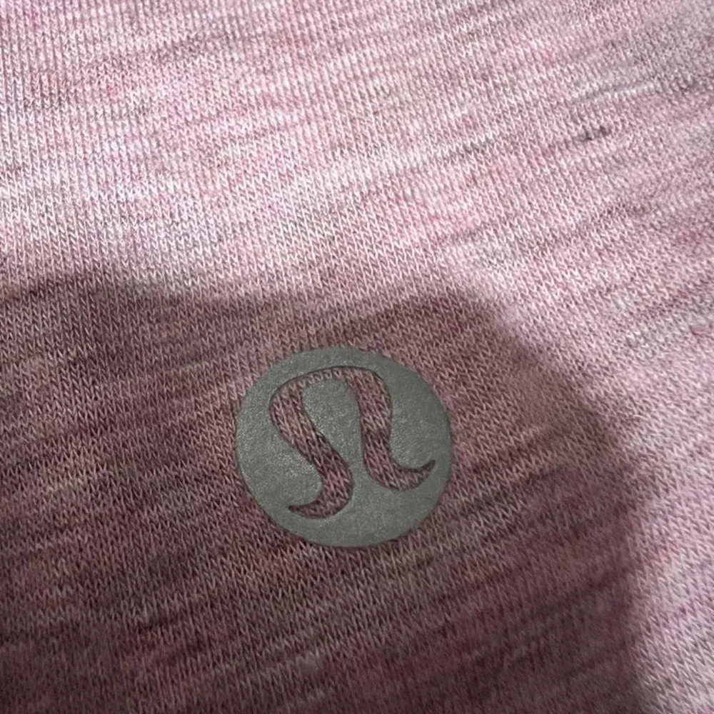 Lululemon Mauve Ruched Crop Top